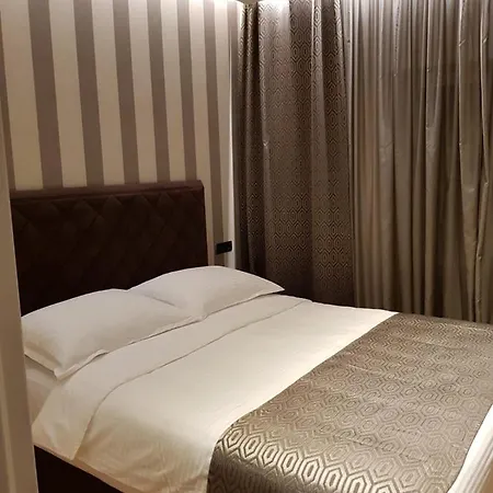 With A Parking Space - 15898 公寓 *