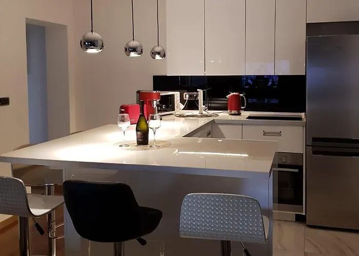 With A Parking Space - 15898 Appartamento Spalato